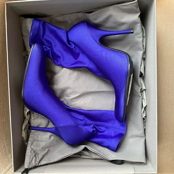 BALENCIAGA Womens Blue Stretch Comfort Round Toe Stiletto Booties - Picture 11 of 13